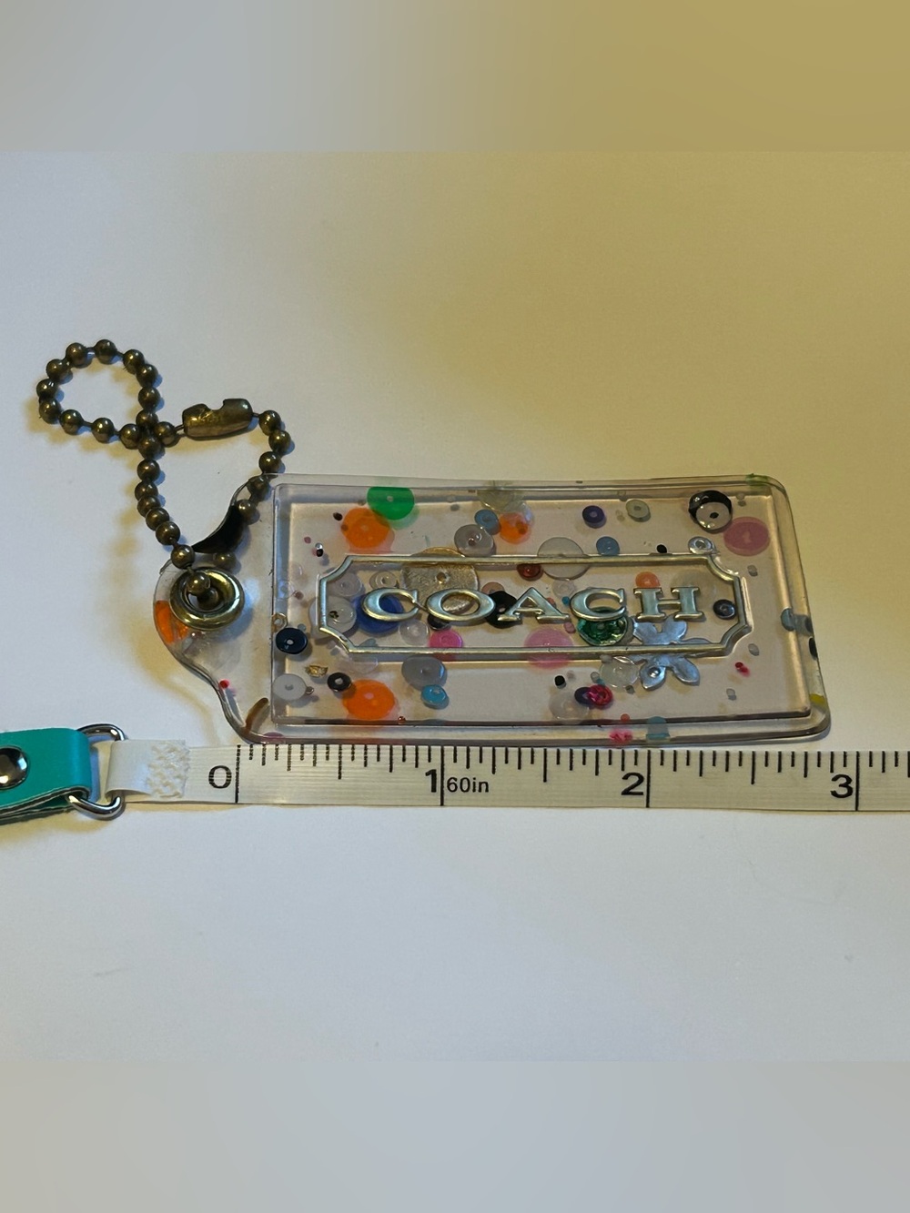Vintage Coach Clear Hangtag with Multicolor Confetti - Picture 4 of 4